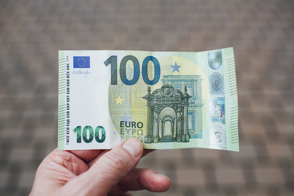 Euro İle Yatırım Yaparak Para Kazanma